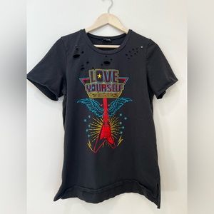 EUC Zutter distressed tee